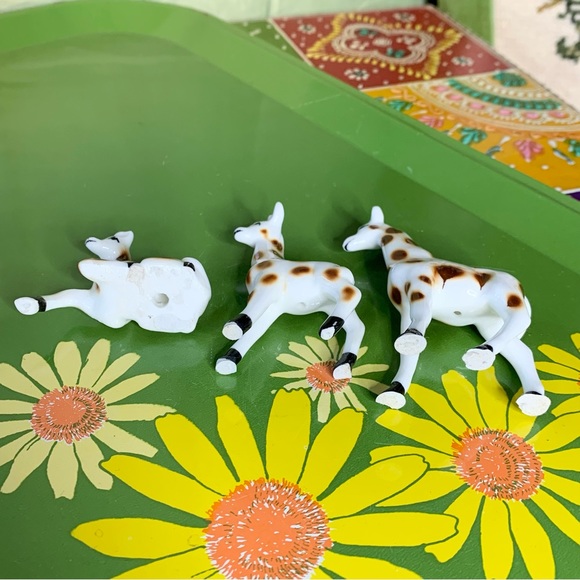 Miniature Giraffe Trio - Picture 4 of 5